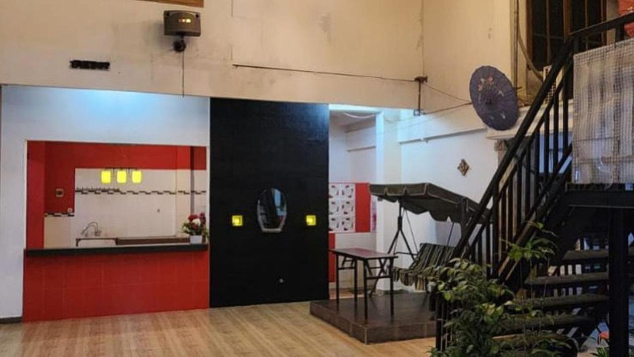 Permata Homestay Kotamobagu Mitra Reddoorz Экстерьер фото